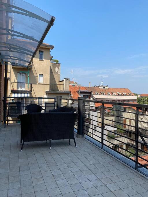 Appartement Penthouse Luce Near Metro-bus-tram *